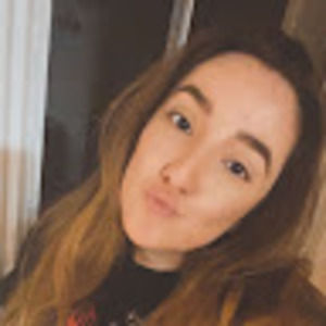 Meet your Posher, Yvette